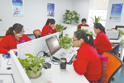 河南傳統產業與"互聯網+"新引擎兼容并蓄